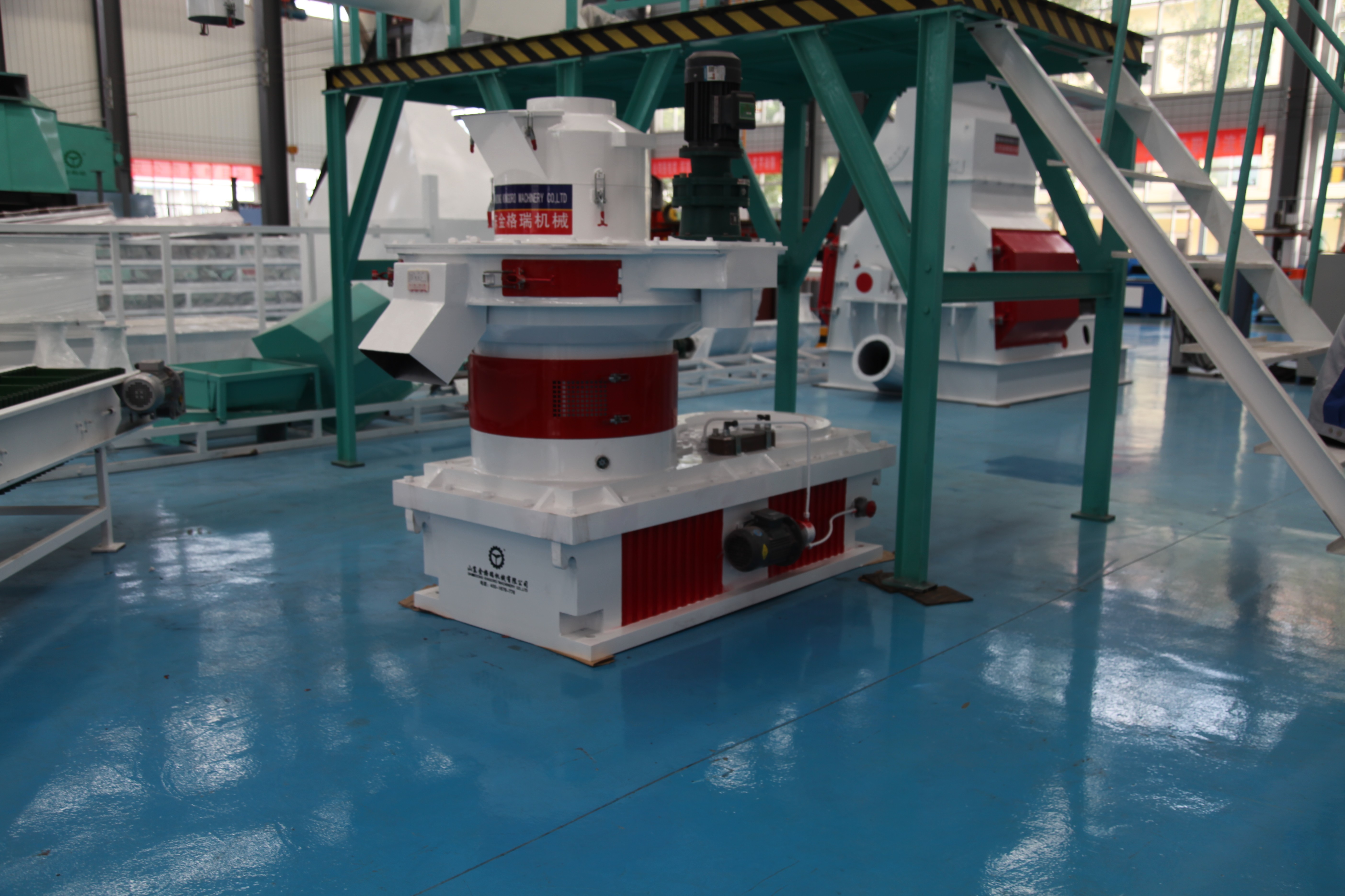 顆粒機(jī)機(jī)器圖片