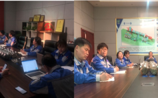 努力工作，健康生活，艾灸培訓(xùn)中